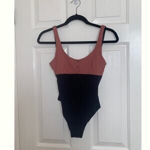 Tavik  Wallace Color-Block Swimsuit Brick/Black One Piece Size Small NWT